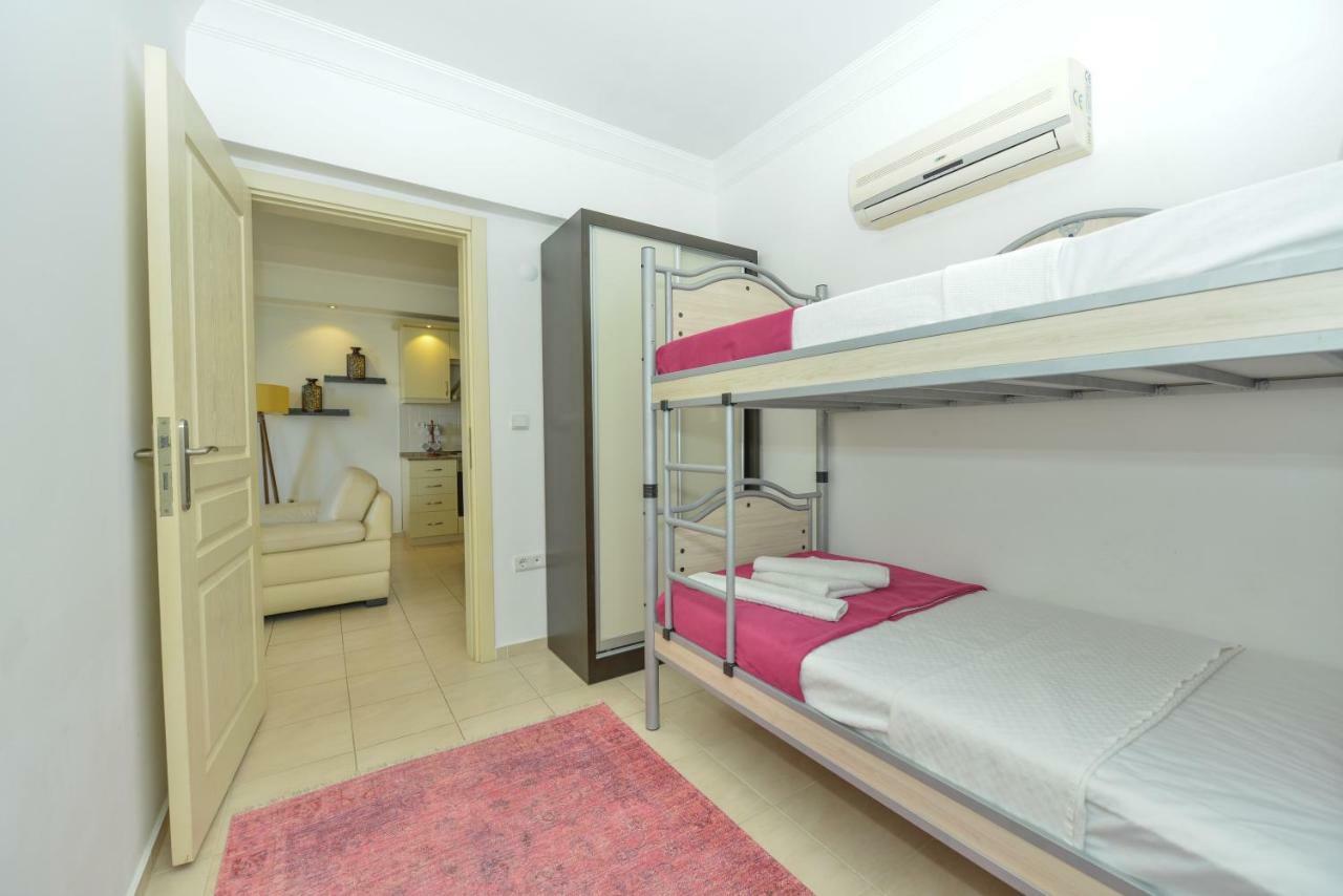Saros Apartments Calis Beach Fethiye Exterior foto